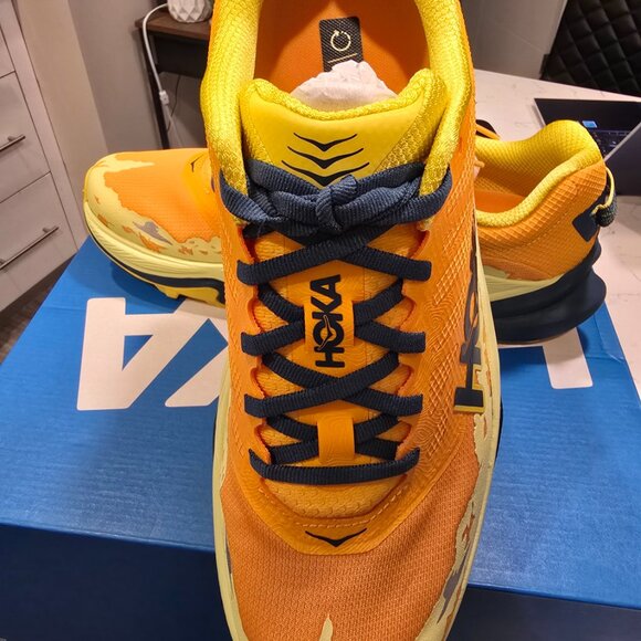 Hoka Torrent 4 Mens Size 12 1155115-SBLT Trail Running Shoes Sun Coral/Blue NEW - Picture 2 of 10